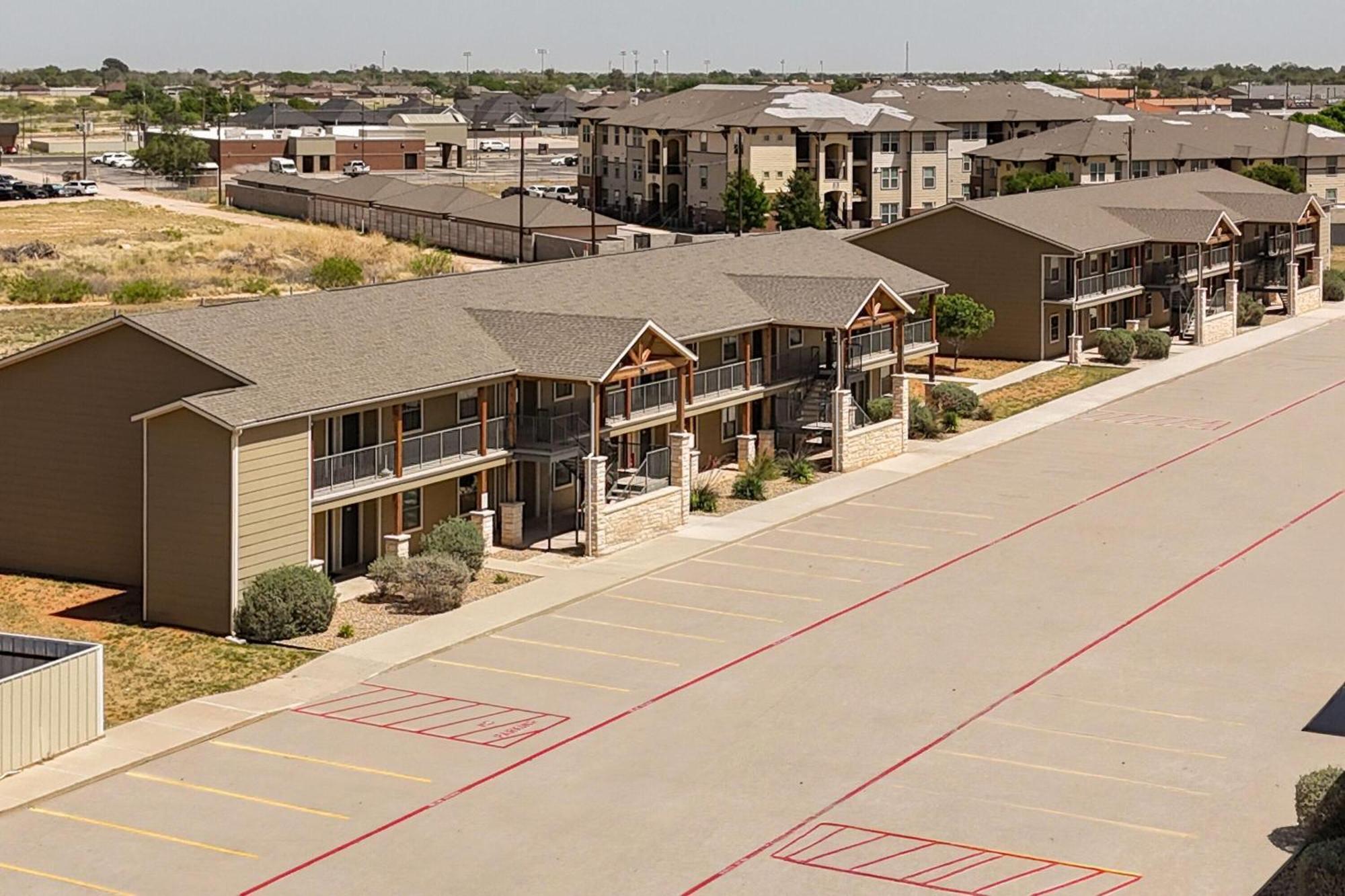 Eagle'S Den Suites Andrews A Travelodge By Wyndham Екстер'єр фото